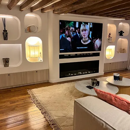 Luxe Louvre Appartement